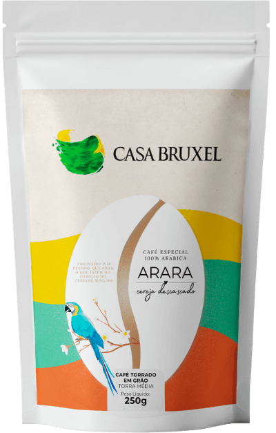 Arara Cereja Descascado